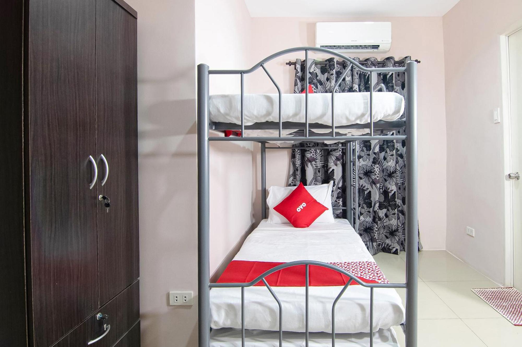 Oyo 766 Ichehan Apartments Манила Экстерьер фото